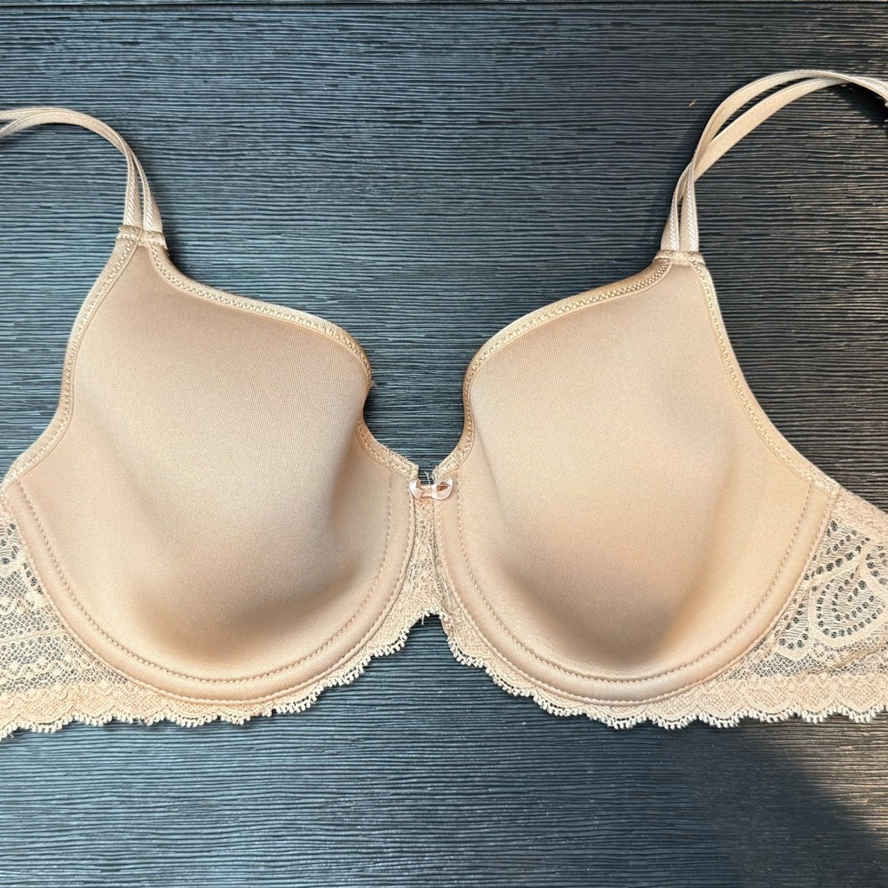 Chantelle Merci Spacer T-Shirt Bra 30DD/30E